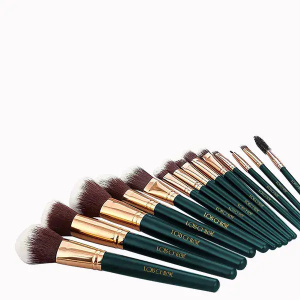 SIGNATURE BRUSH SET